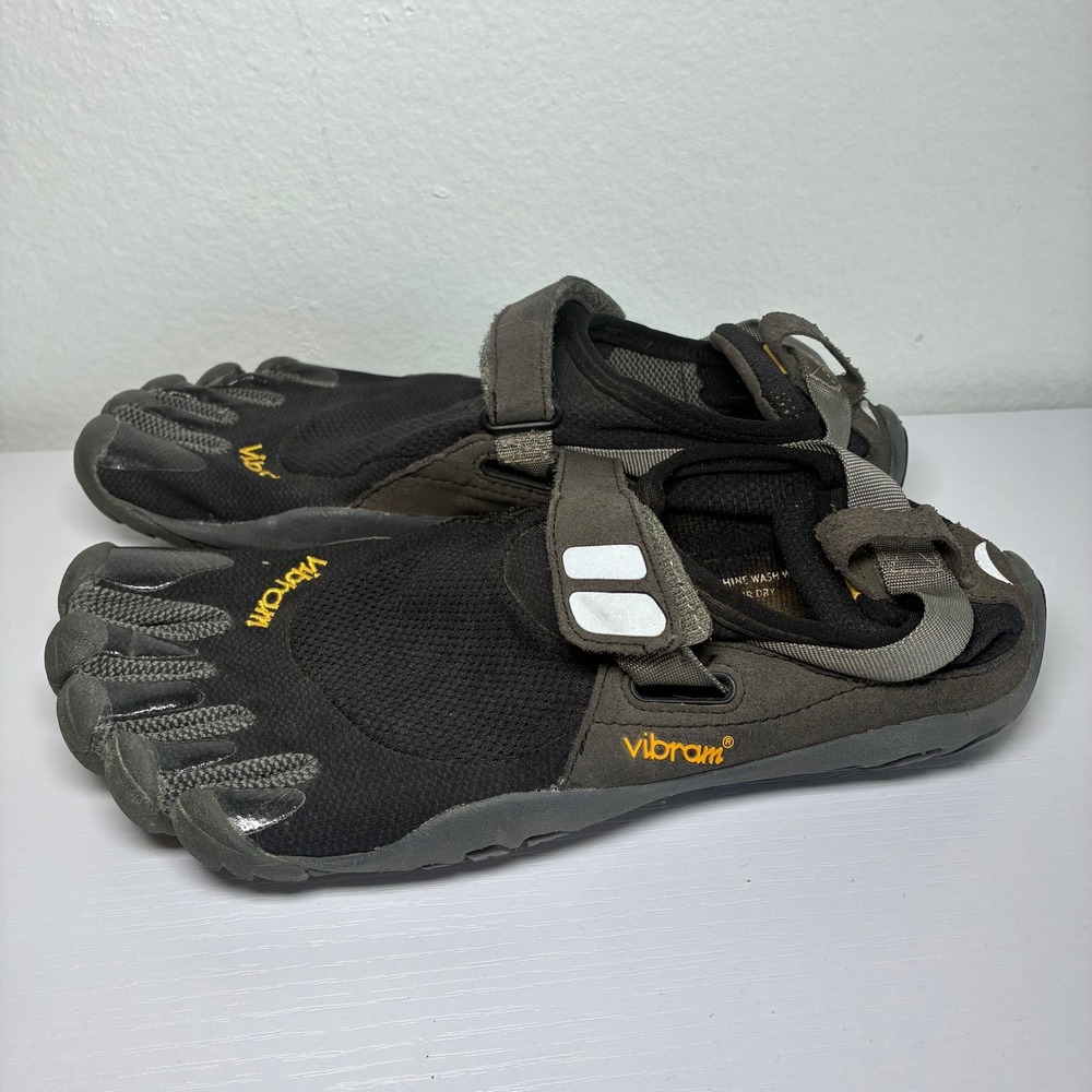 Vibram FiveFingers KSO Barefoot Running Shoes Size 40 Mens 7 - 8 Womens 9 Black